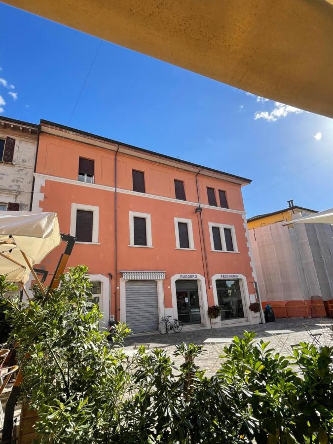 Elegante Appartamento In Centro A Cesena Bagian luar foto